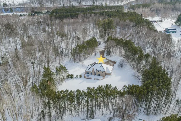 $799,900 | 5164 Stiles Road, Lena, WI 54139