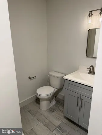 $1,995 | 1087 Mt Tom Road, Unit 204, East Stroudsburg, PA 18301