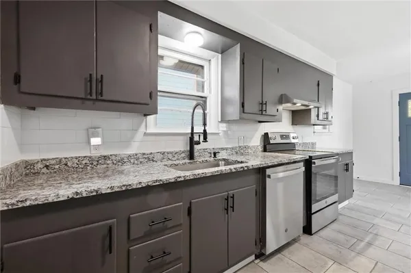 $235,000 | 3508 Wyoming Street, Kansas City, MO 64111