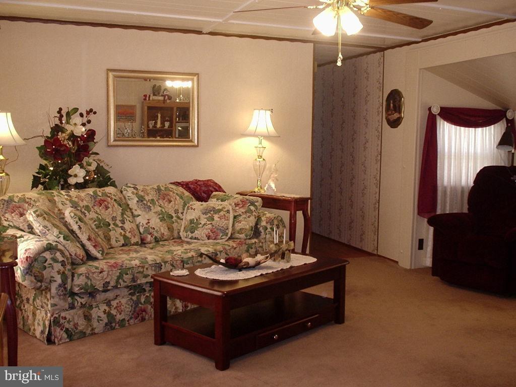 41 Penn Valley Village Lititz, PA 17543 - Photo 8 of 36