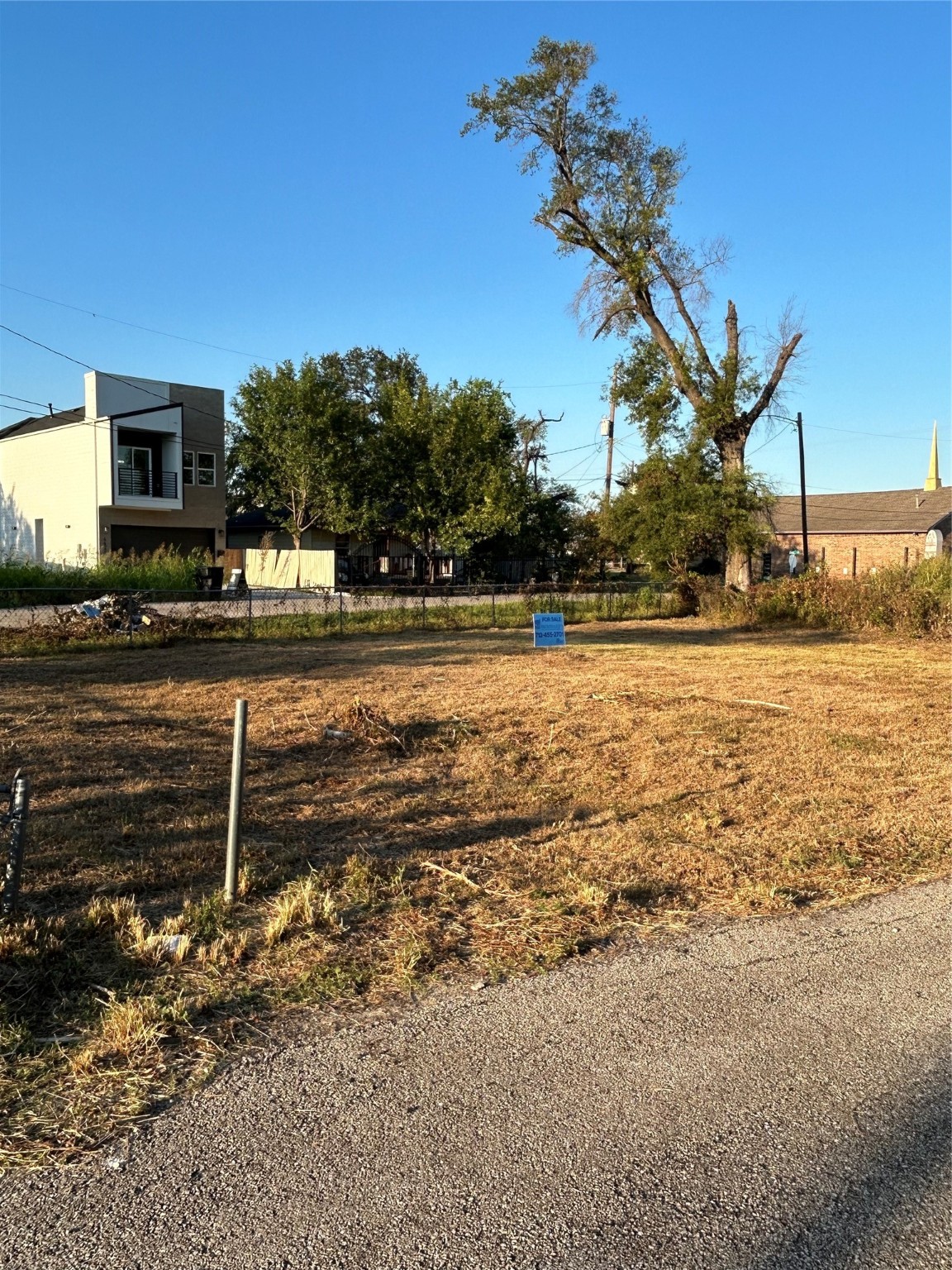 4434 Noble Street Houston, TX 77020 - Photo 4 of 7