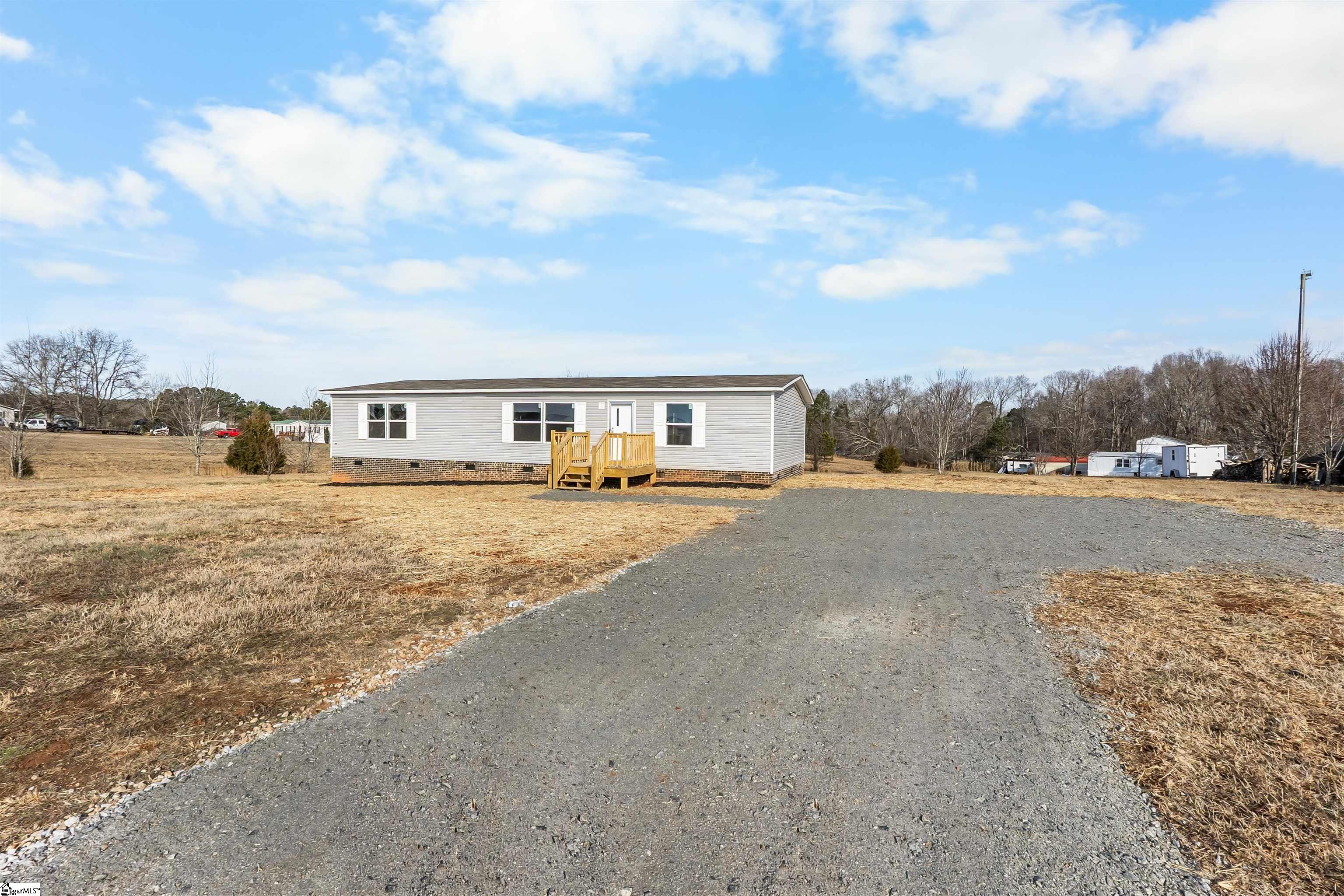 585 Happy Valley Road Fountain Inn, SC 29644 - Photo 1 of 15