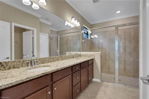 $635,000 | 9469 Foxglove Lane, Naples, FL 34120