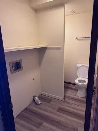 $950 | 207 West Hydraulic Avenue, Unit 2, Yorkville, IL 60560