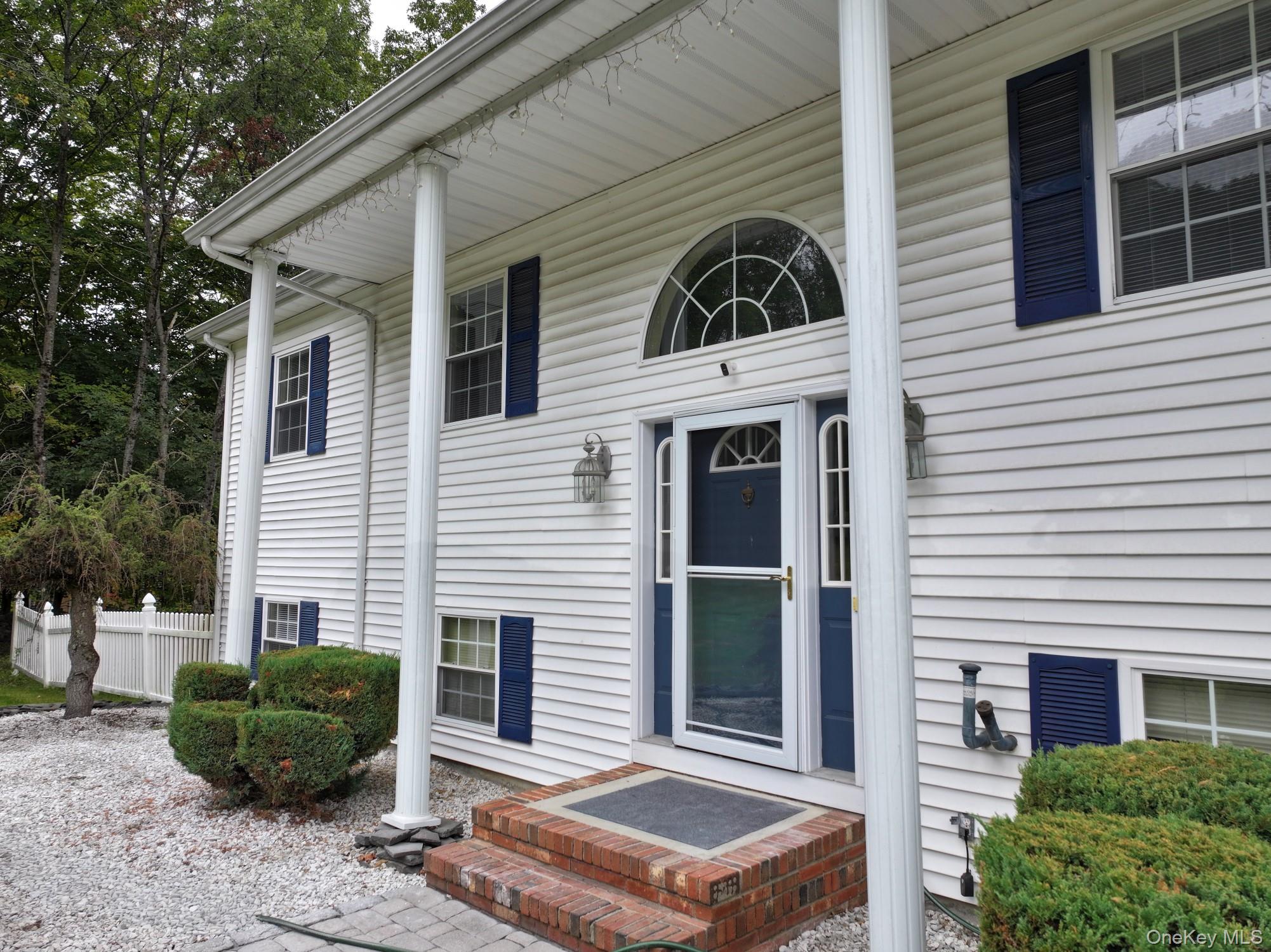 125 White Bridge Road Middletown, NY 10940 - Photo 2 of 43 Entrance to property with a porch
