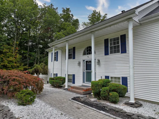 $625,000 | 125 White Bridge Road, Middletown, NY 10940