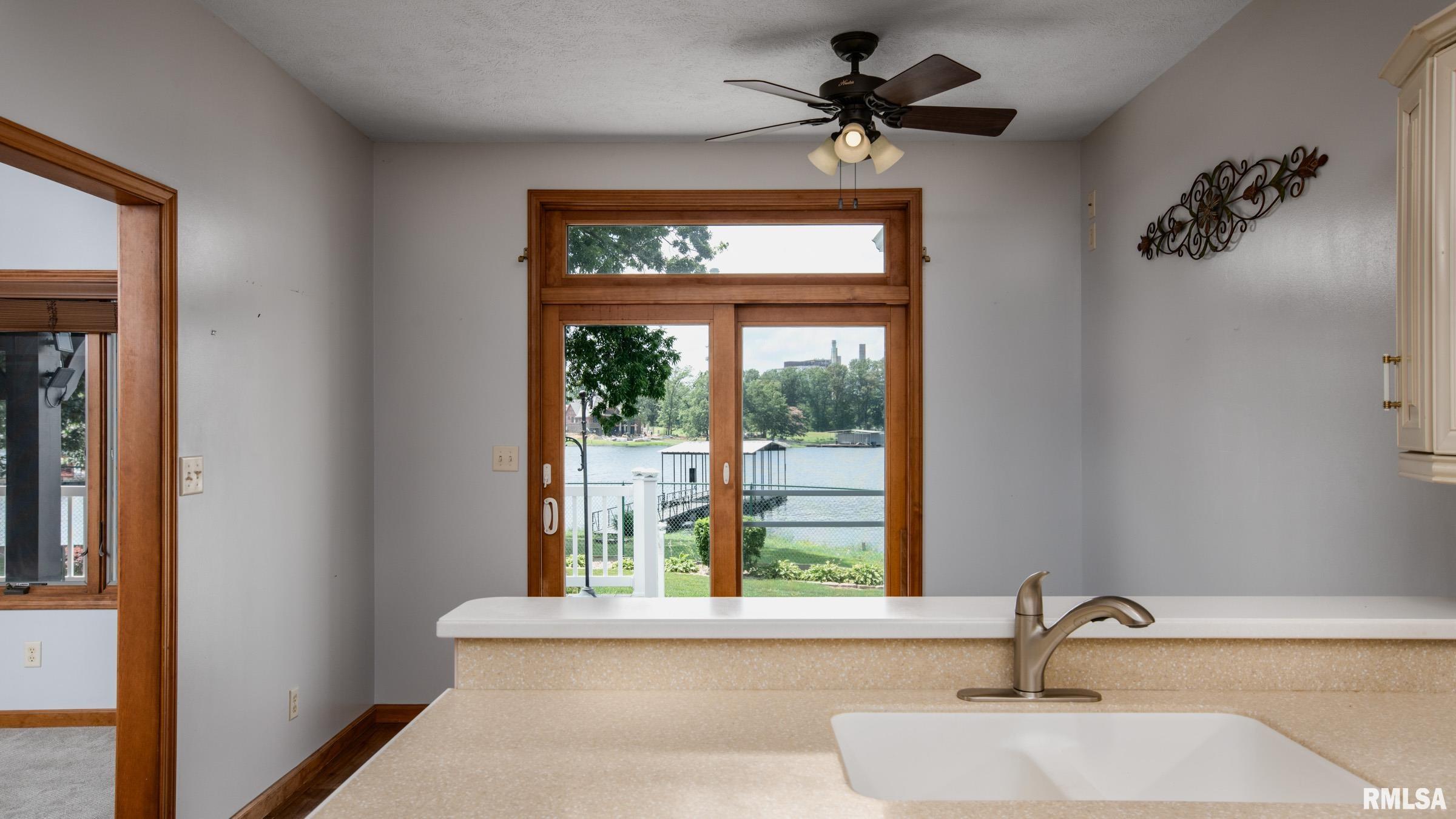 1535 Howard Road Marion, IL 62959 - Photo 14 of 44
