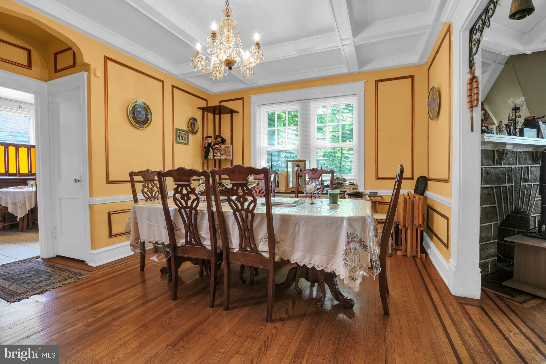 201 Bayard Road Upper Darby, PA 19082 - Photo 2 of 36