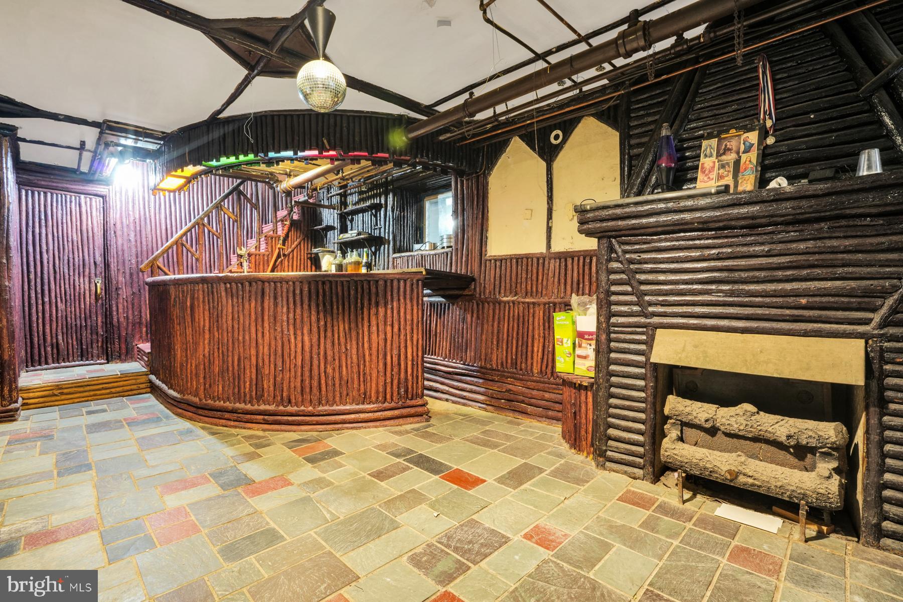 201 Bayard Road Upper Darby, PA 19082 - Photo 24 of 36