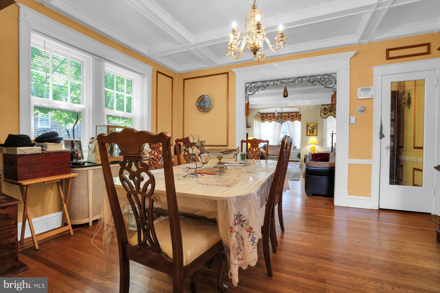 201 Bayard Road Upper Darby, PA 19082 - Photo 3 of 36