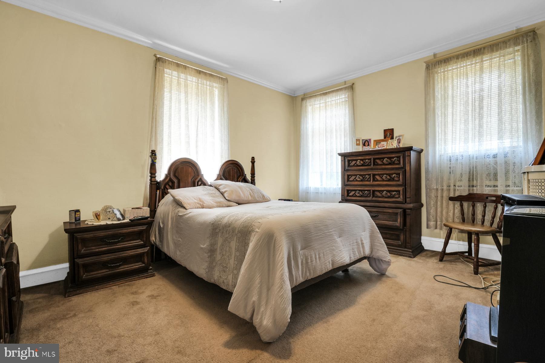 201 Bayard Road Upper Darby, PA 19082 - Photo 10 of 36