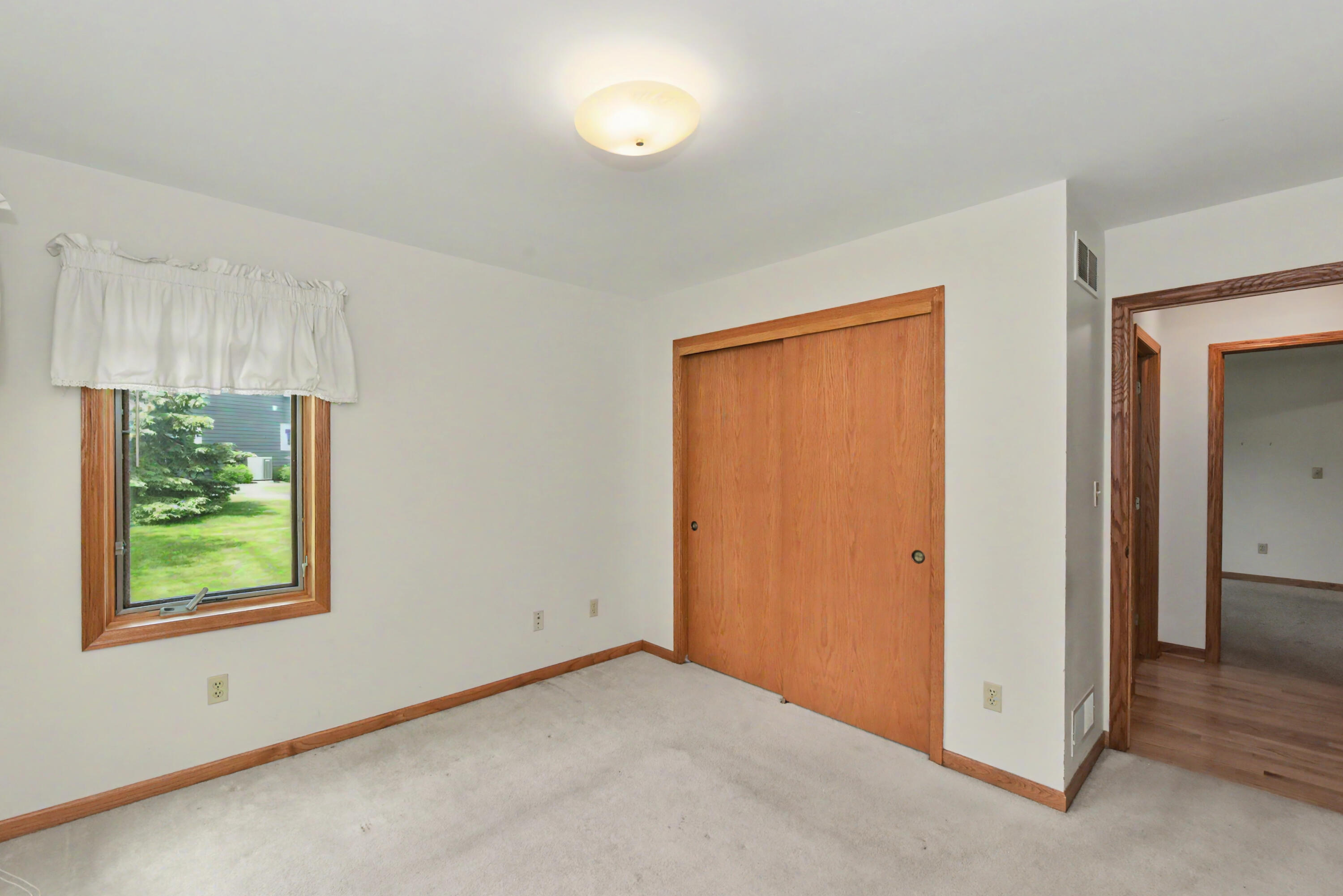 N22W26761 Shooting Star Road Pewaukee, WI 53072 - Photo 28 of 47 DSC_8220