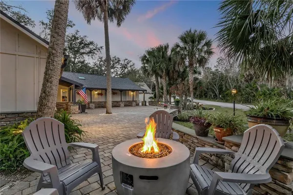 a view of a house with sitting area
