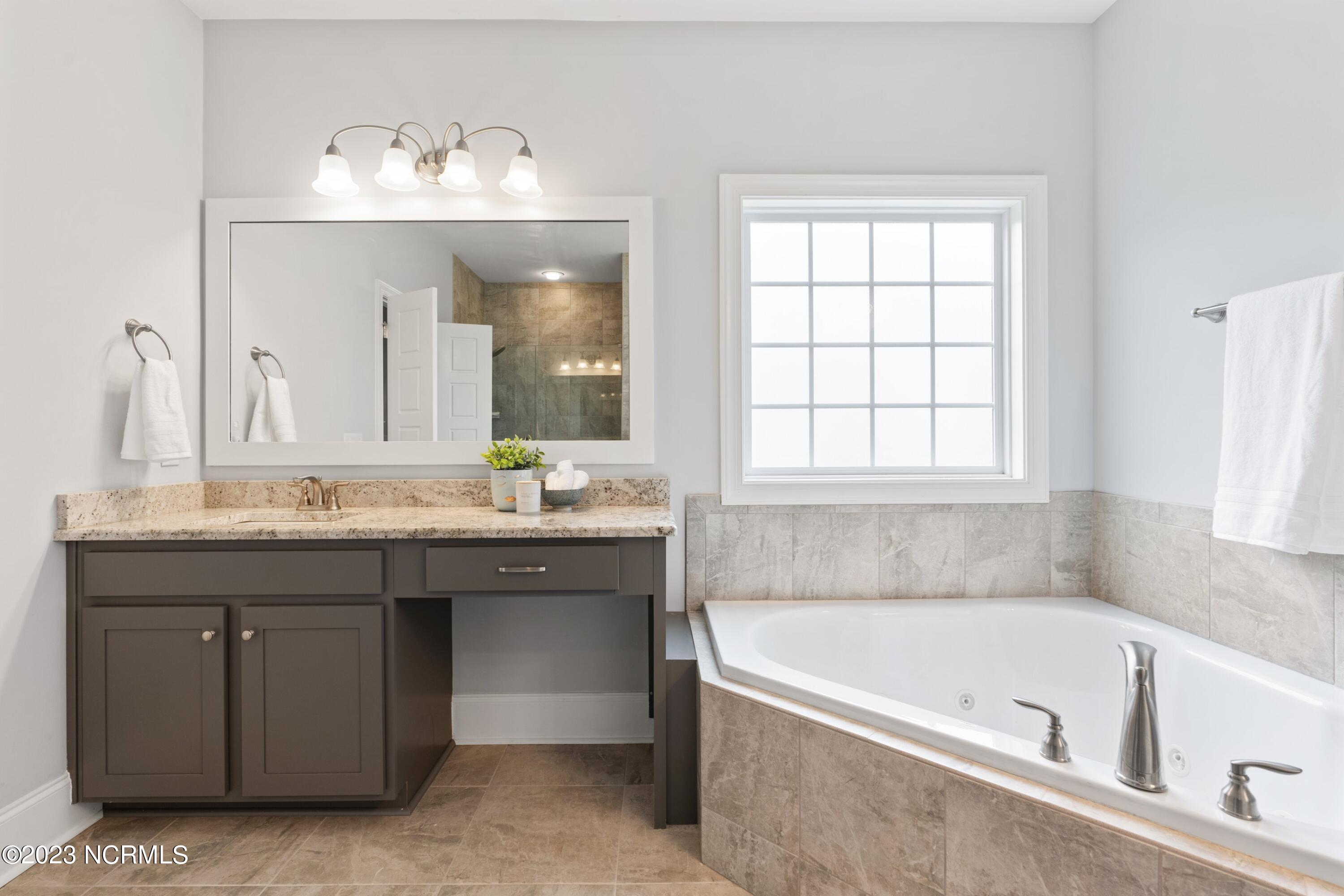 427 Canter Crest Road Hampstead, NC 28443 - Photo 25 of 36 023-427CanterCrestRoad-Hampstead-NC-2844