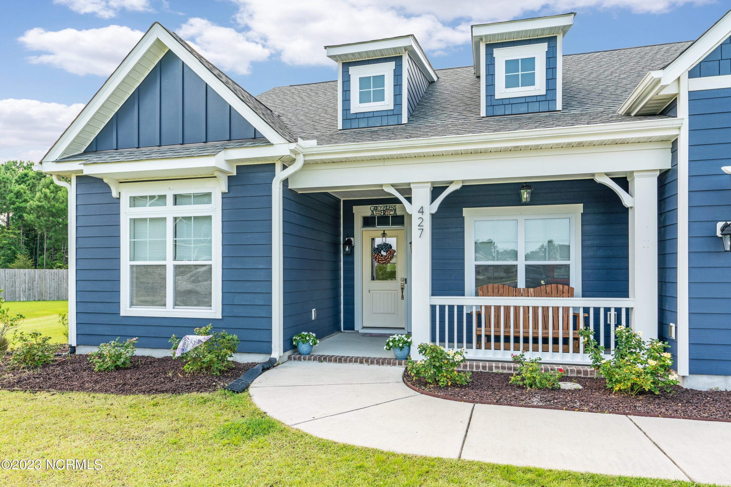 427 Canter Crest Road Hampstead, NC 28443 - Photo 3 of 36 001-427CanterCrestRoad-Hampstead-NC-2844