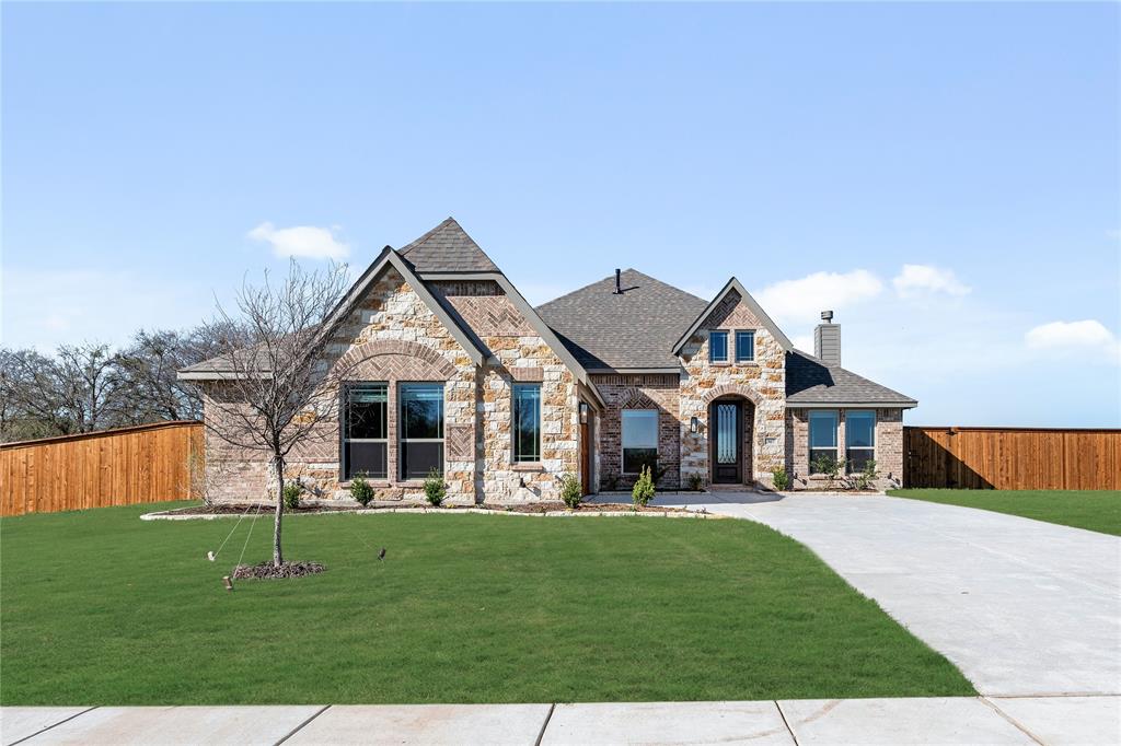307 Spring Circle Red Oak, TX 75154 - Photo 3 of 34