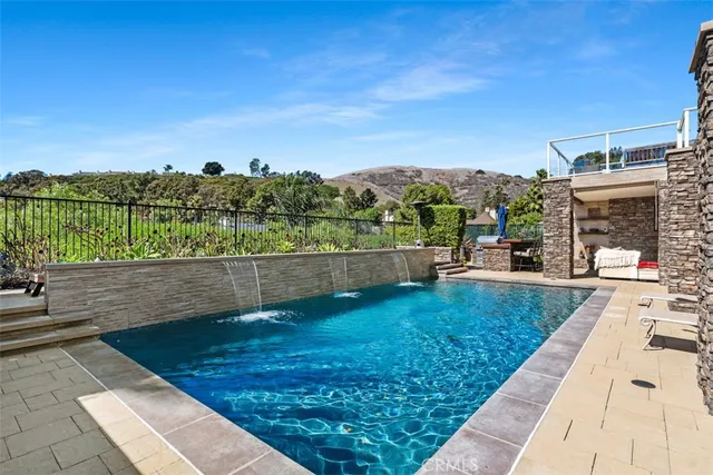 $2,399,000 | 33471 Calle Miramar, San Juan Capistrano, CA 92675
