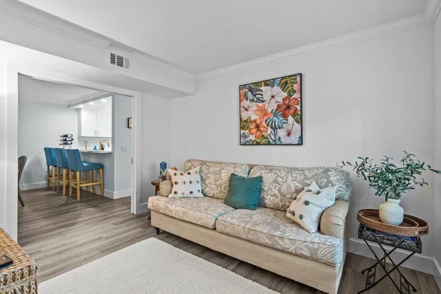 $3,500 | 2001 Sabal Ridge Court, Unit A, Palm Beach Gardens, FL 33418