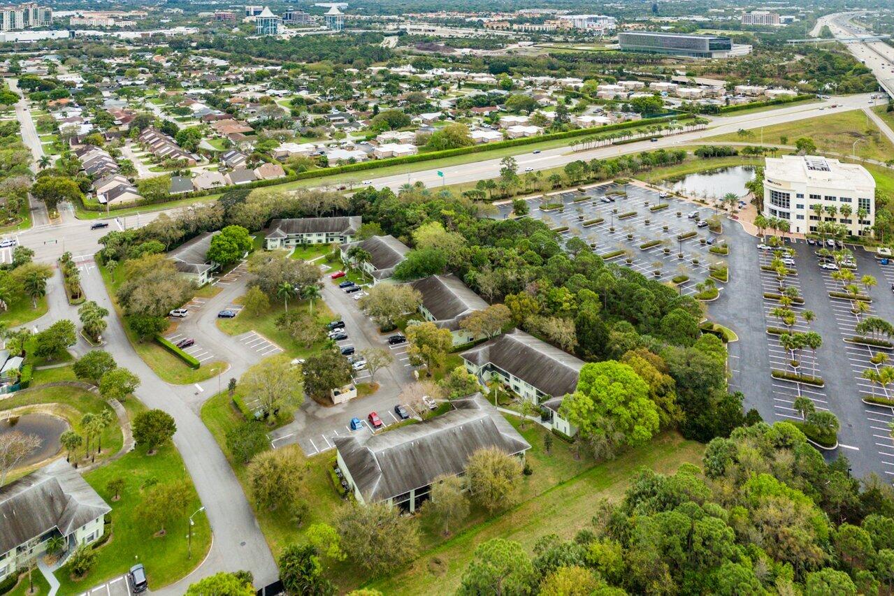 2001 Sabal Ridge Court, Unit A Palm Beach Gardens, FL 33418 - Photo 39 of 49 040-2001SabalRidgeCourt-A-PalmBeachGarde