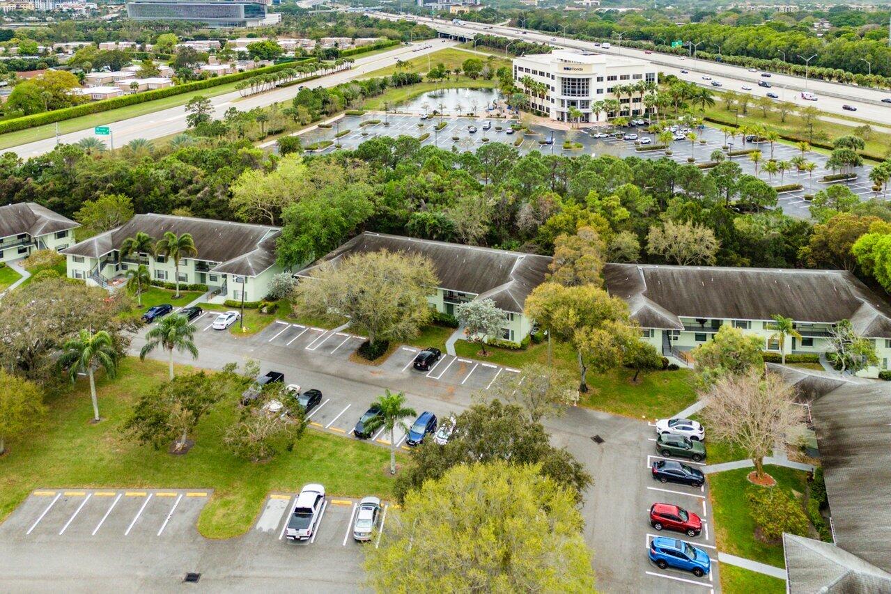 2001 Sabal Ridge Court, Unit A Palm Beach Gardens, FL 33418 - Photo 42 of 49 043-2001SabalRidgeCourt-A-PalmBeachGarde