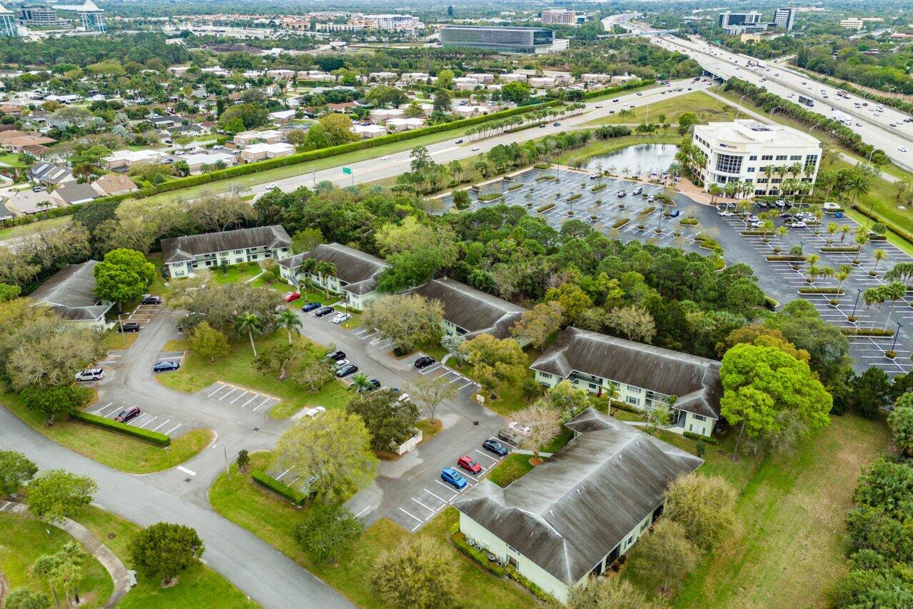 2001 Sabal Ridge Court, Unit A Palm Beach Gardens, FL 33418 - Photo 44 of 49 045-2001SabalRidgeCourt-A-PalmBeachGarde