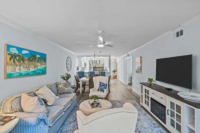 $3,500 | 2001 Sabal Ridge Court, Unit A, Palm Beach Gardens, FL 33418