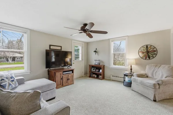 $224,900 | 2304 15th Avenue Southwest, Austin, MN 55912