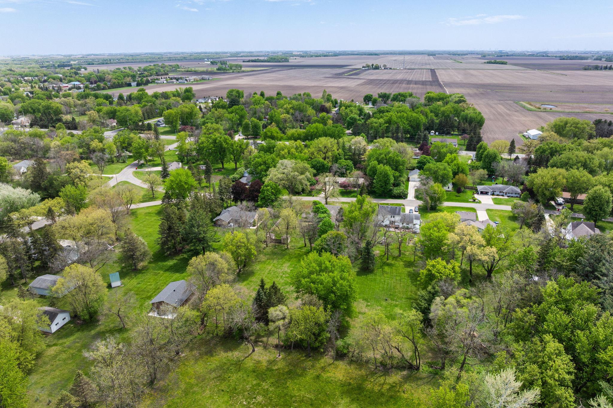 2304 15th Avenue Southwest Austin, MN 55912 - Photo 37 of 42