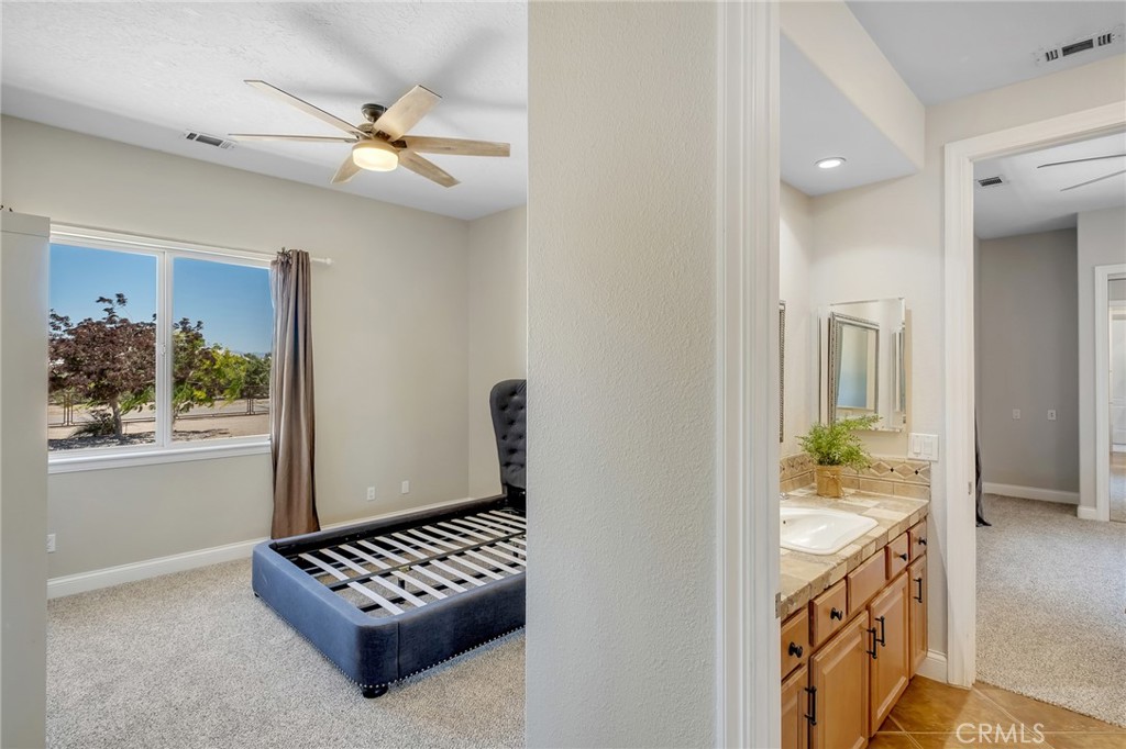 7026 Cataba Road Oak Hills, CA 92344 - Photo 35 of 62