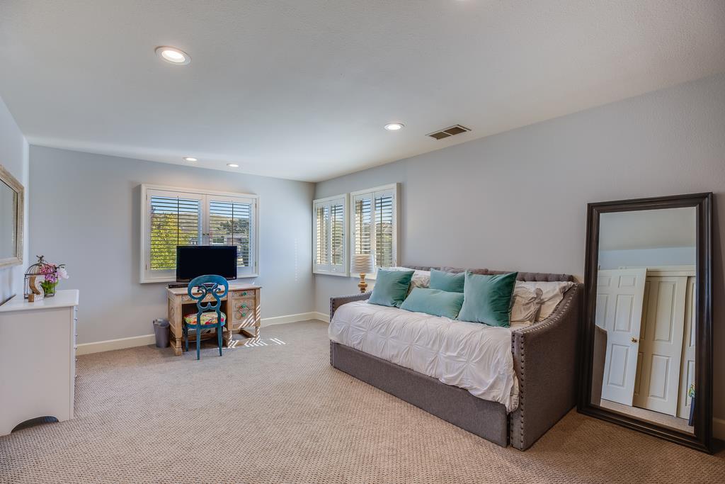 20 Trace Lane Half Moon Bay, CA 94019 - Photo 15 of 33 a living room with furniture and a couch
