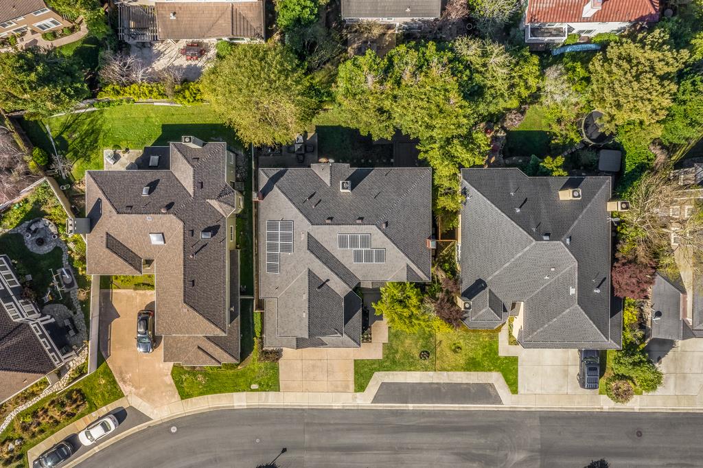 20 Trace Lane Half Moon Bay, CA 94019 - Photo 30 of 33 an aerial view of residential house with outdoor space