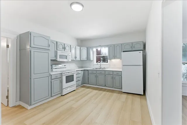 $315,000 | 3 Sampson Street, Richmond, ME 04357