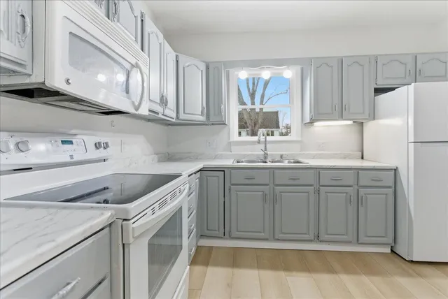 $315,000 | 3 Sampson Street, Richmond, ME 04357