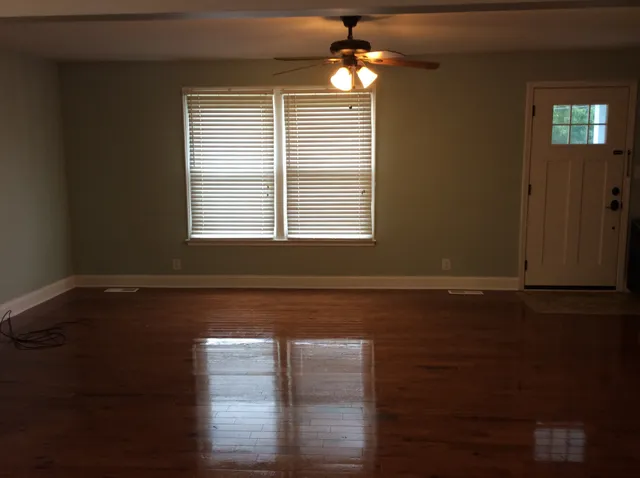 $1,595 | 564 Briarwood Drive, Clarksville, TN 37040