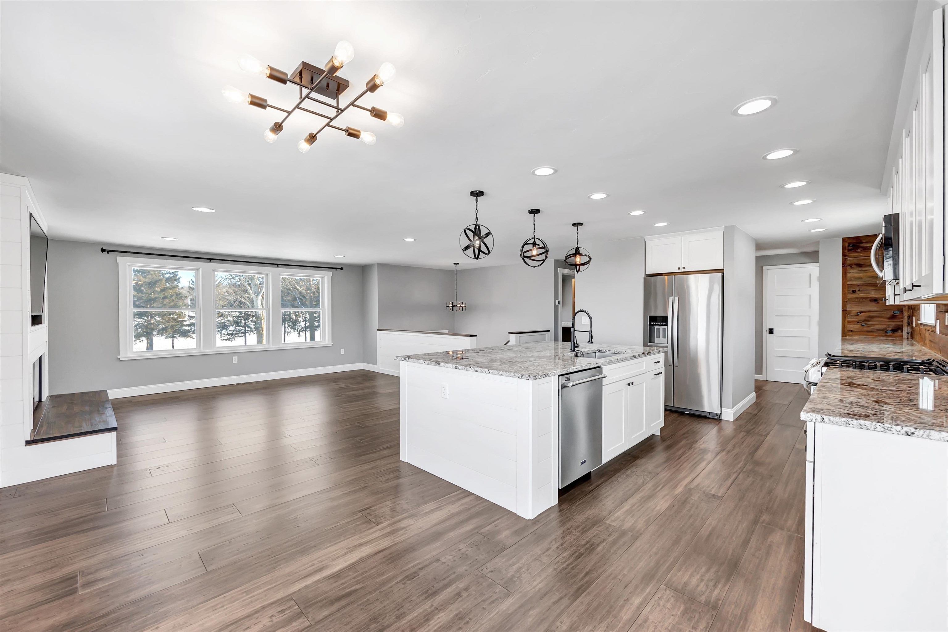 4224 Cth Pp De Pere, WI 54115 - Photo 4 of 67