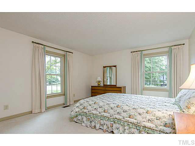 8601 Harbor Drive Raleigh, NC 27615 - Photo 13 of 18 Gallery Image 13