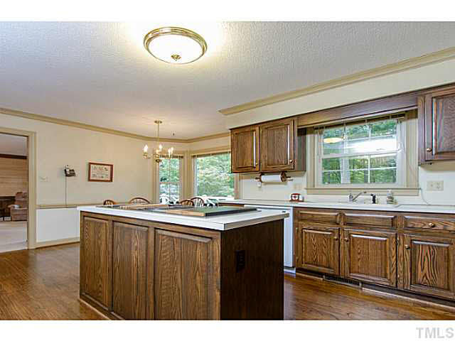 8601 Harbor Drive Raleigh, NC 27615 - Photo 9 of 18 Gallery Image 9