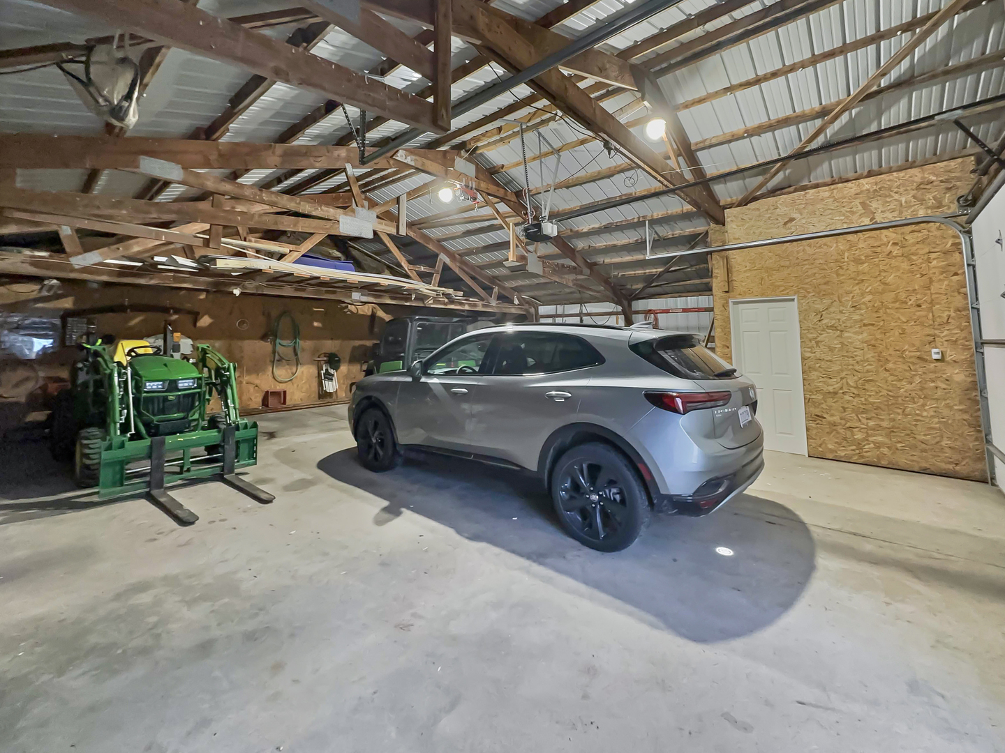 2604 East 1100 North Road Milford, IL 60953 - Photo 35 of 44 a view of car garage