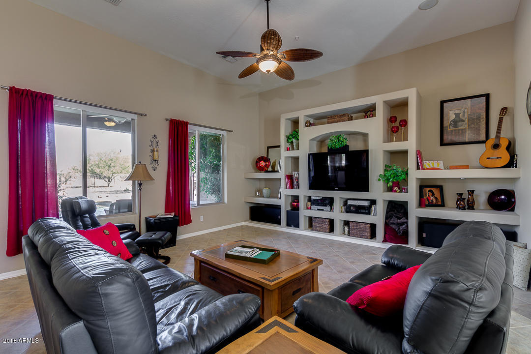 808 East Desert Ranch Road Phoenix, AZ 85086 - Photo 10 of 50