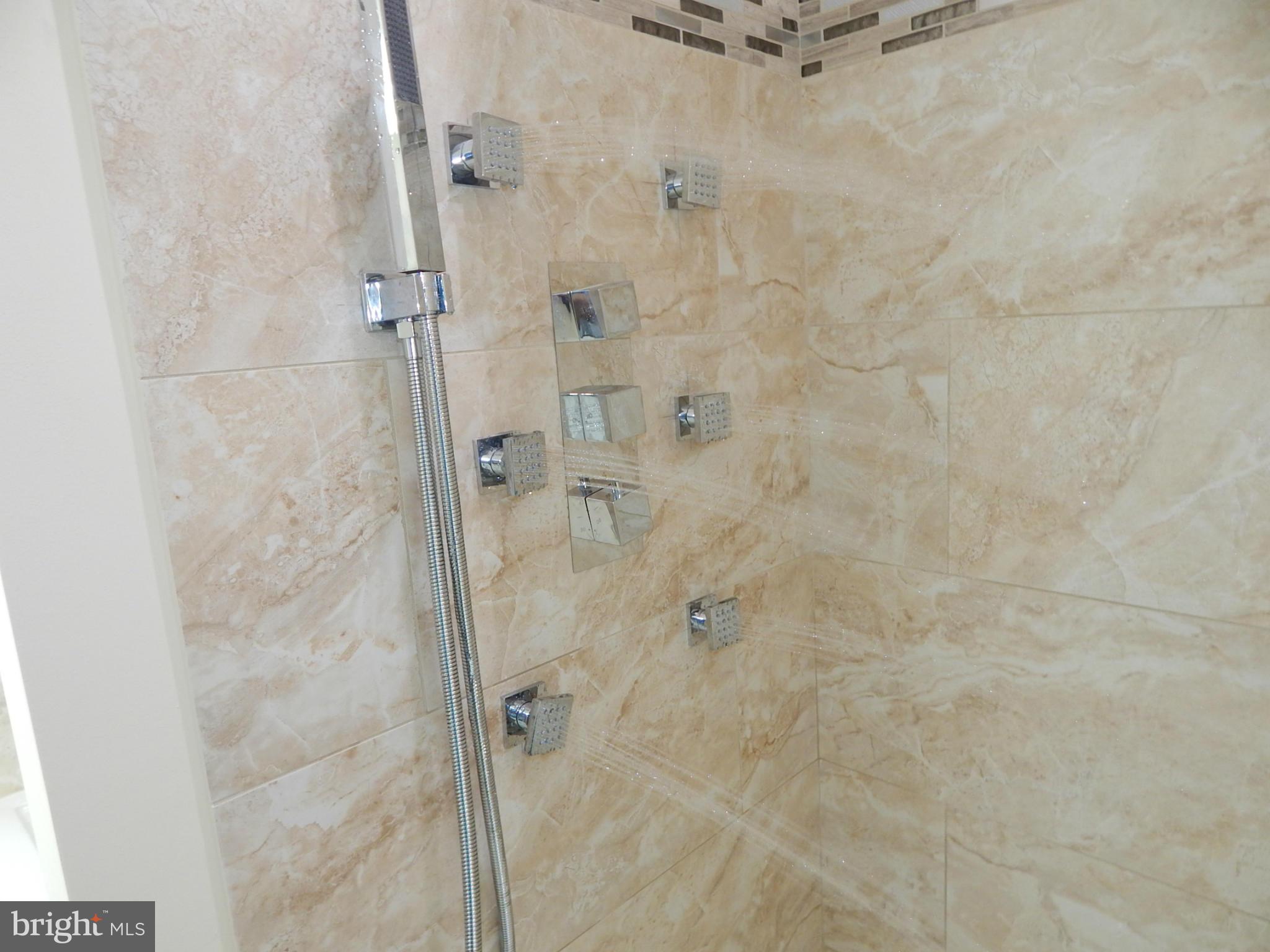 5618 Clearspring Road Baltimore, MD 21212 - Photo 22 of 30 a bathroom with a shower