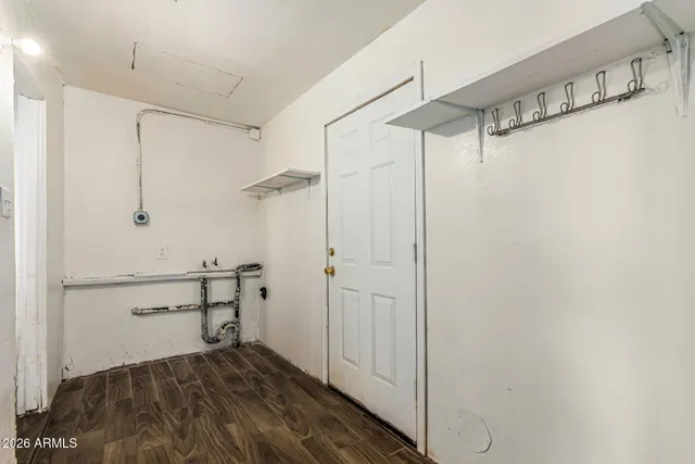 a view of a walk in closet