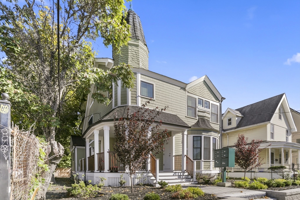 12 Reedsdale Street, Unit 1 Boston, MA 02134 - Photo 2 of 31