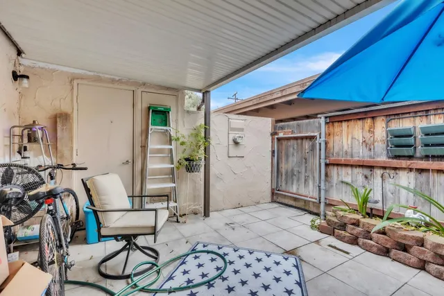 $279,900 | 6064 Vía Casitas, Carmichael, CA 95608