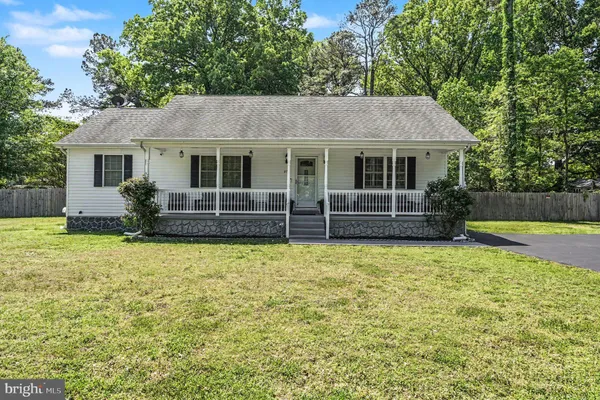 $320,000 | 87 Cedar Lane South, Colonial Beach, VA 22443