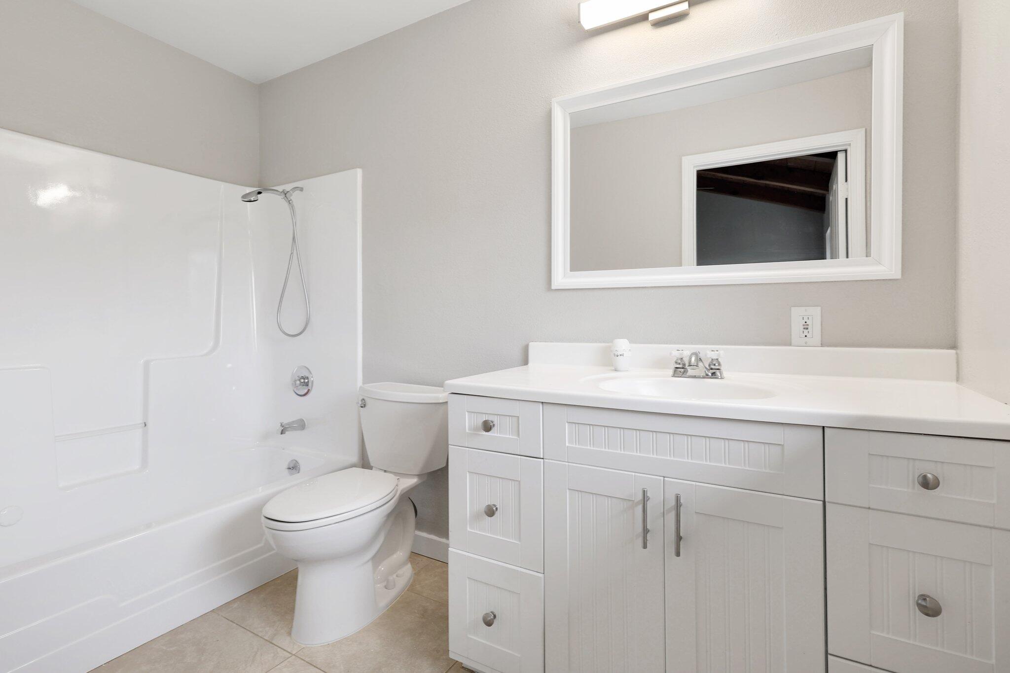 8781 Simmons Road Redding, CA 96001 - Photo 17 of 35 15-web-or-mls-8Q0A1358