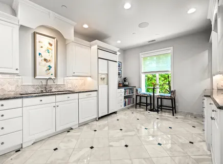 $1,499,000 | 485 Oakwood Avenue, Unit D2, Lake Forest, IL 60045