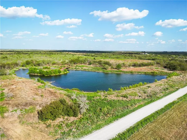 $1,000,000 | Tbt County Line South, Axtell, TX 76624