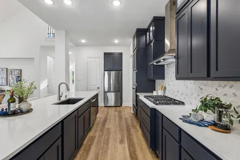 $649,999 | 305 Onyx Drive, Northlake, TX 76247