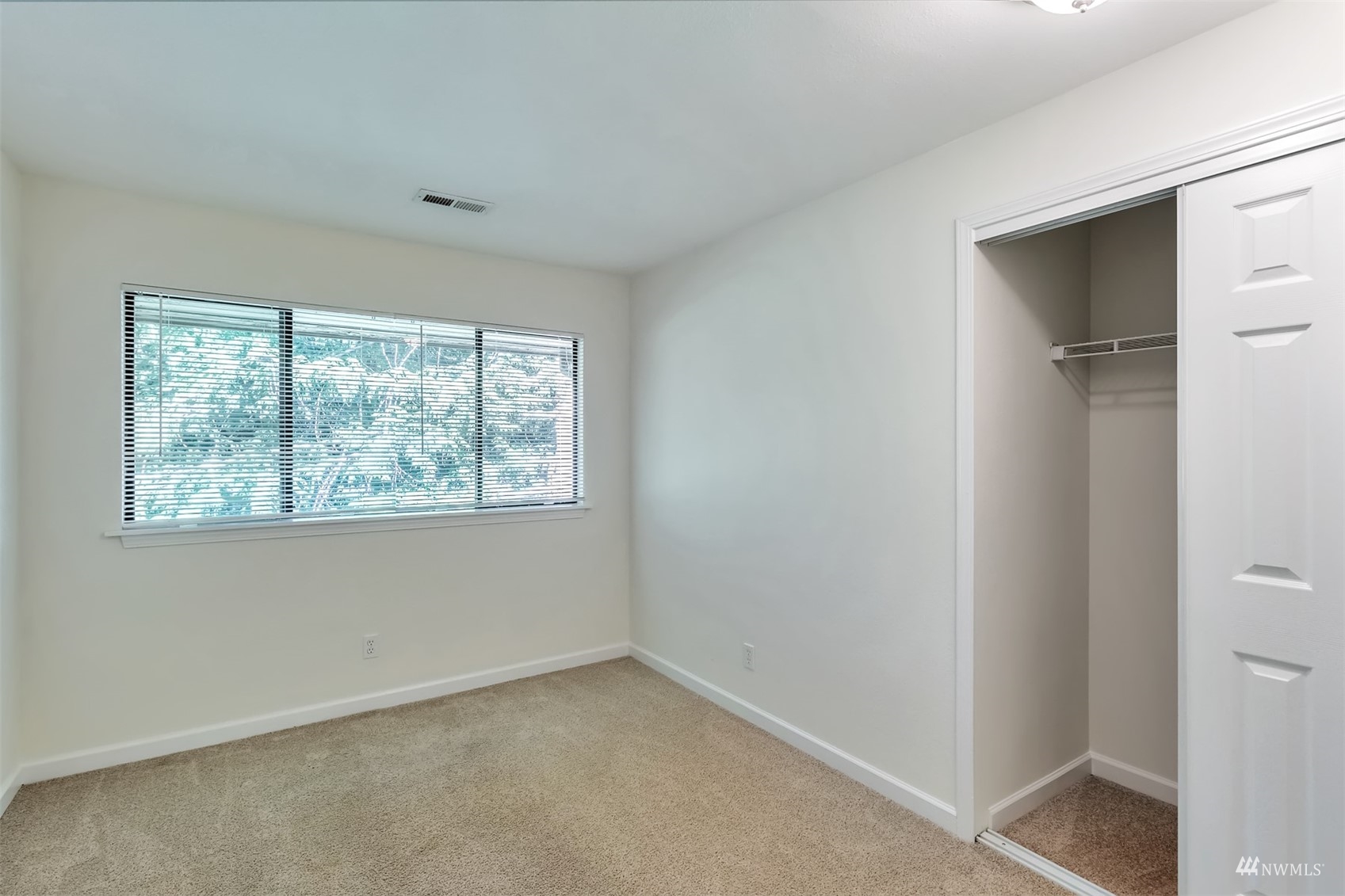 11201 3rd Avenue Southeast, Unit 1B Everett, WA 98208 - Photo 9 of 15 a view of an empty room with a window