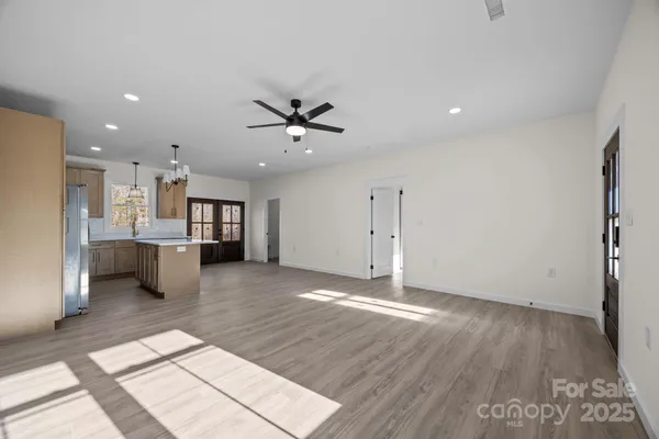 $400,000 | 95 Lexxi Lane, Unit 3, Tryon, NC 28782